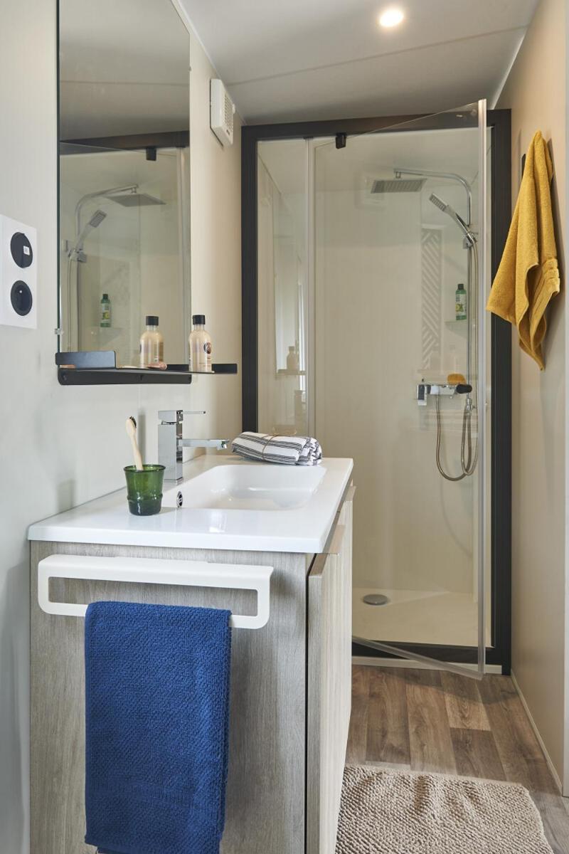 Frantheor Saint-Raphael 4 Etoiles Hotell Rum bild